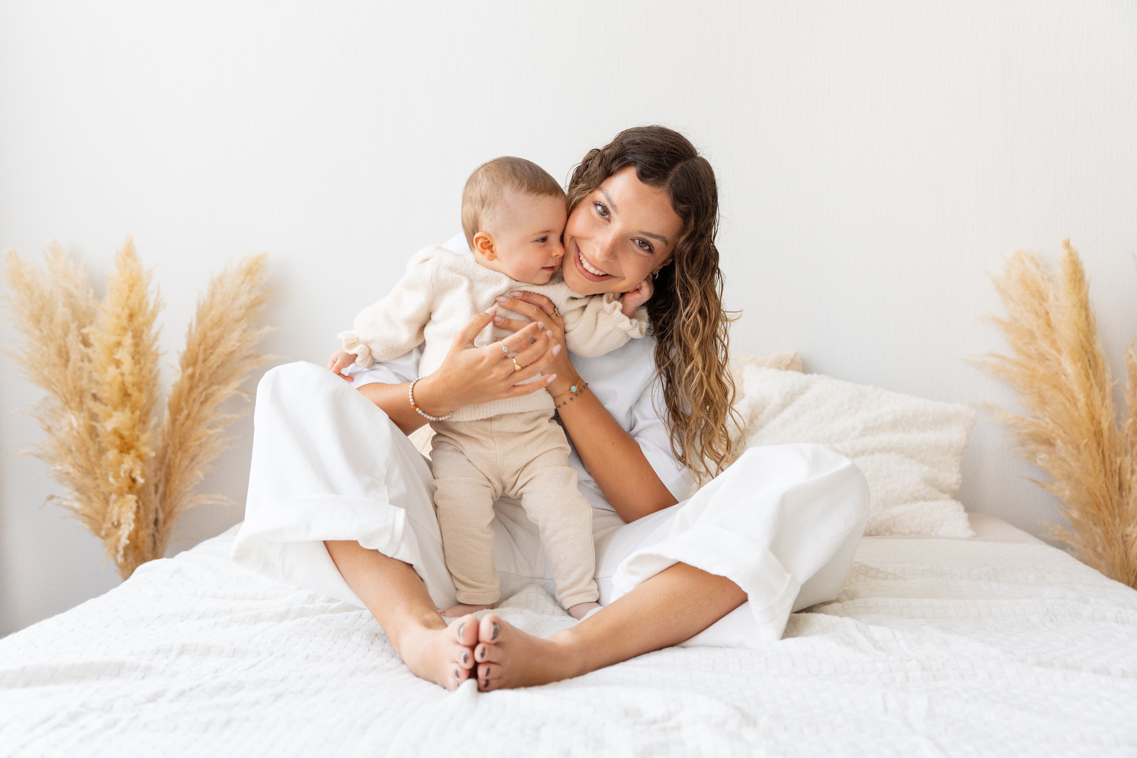 Photographe naissance et mariage à Maclas